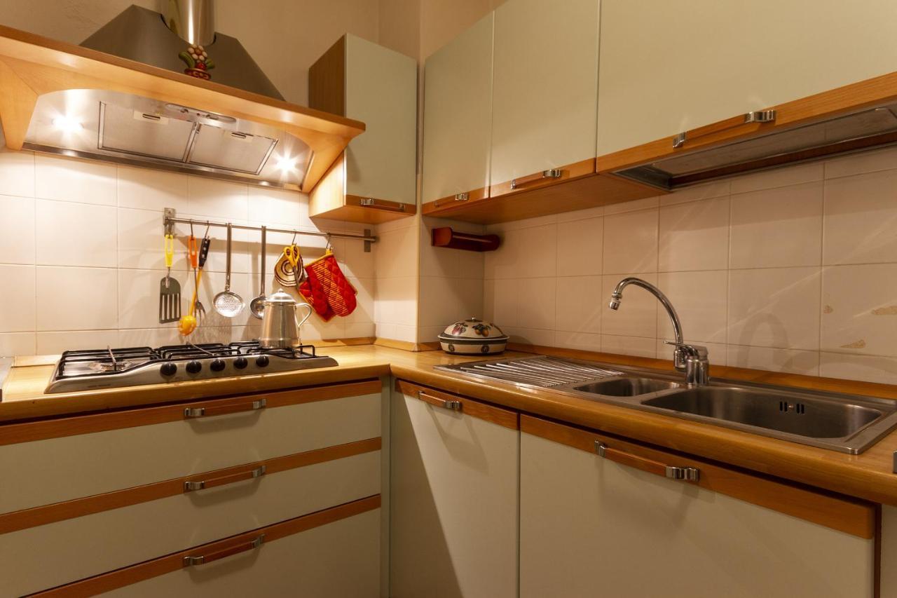 Cavour Suite - Smart Holiday Mantova Exterior foto