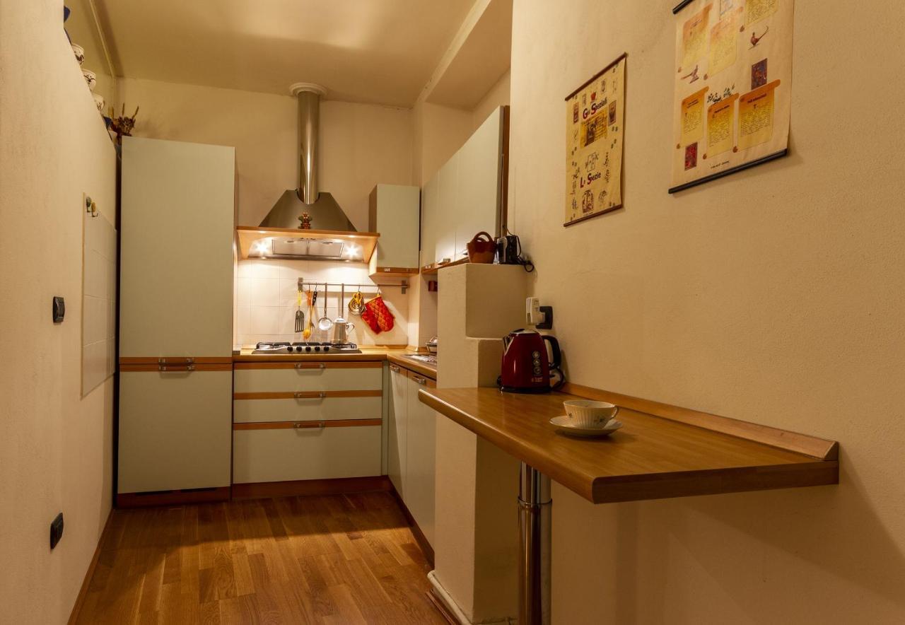 Cavour Suite - Smart Holiday Mantova Exterior foto